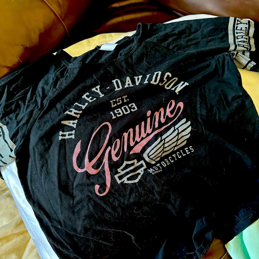 Harley -Davidson women’s shirt large